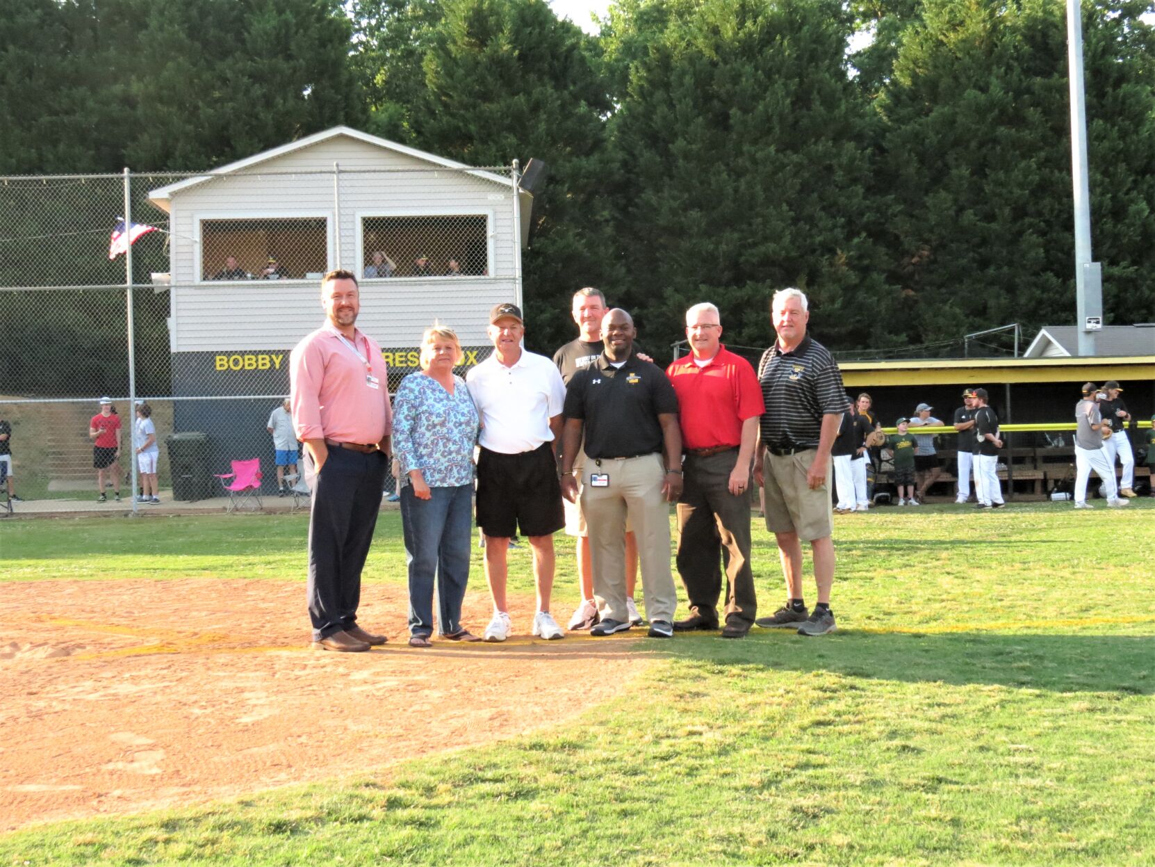 LHS Baseball names press box after state-champion coach